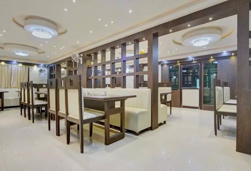 ホテル Flagship  Suhana Grand