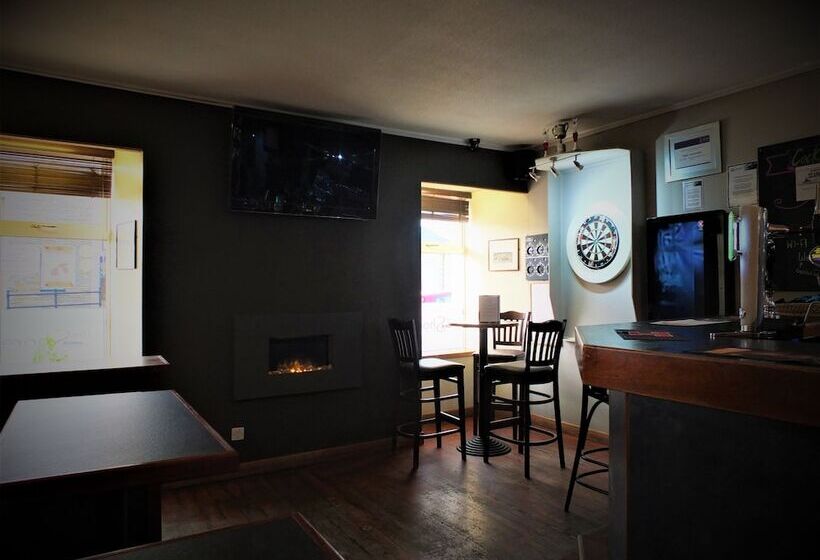 Отель The Shore