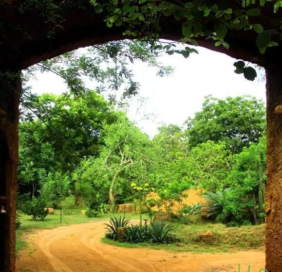 Hotelli Yala Beddegama Eco