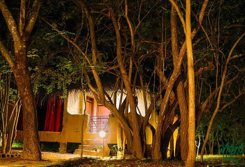 בית מלון כפרי Yala Beddegama Eco