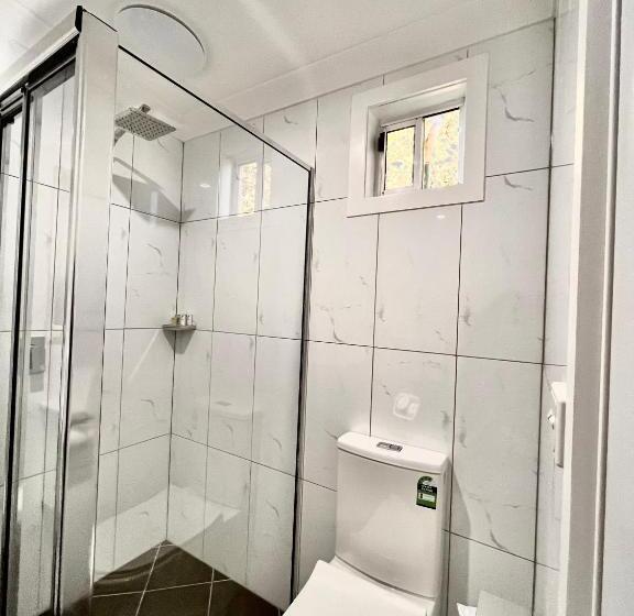 فندق على الطريق Seven Inn