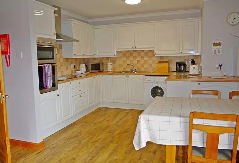Ornum Cottage