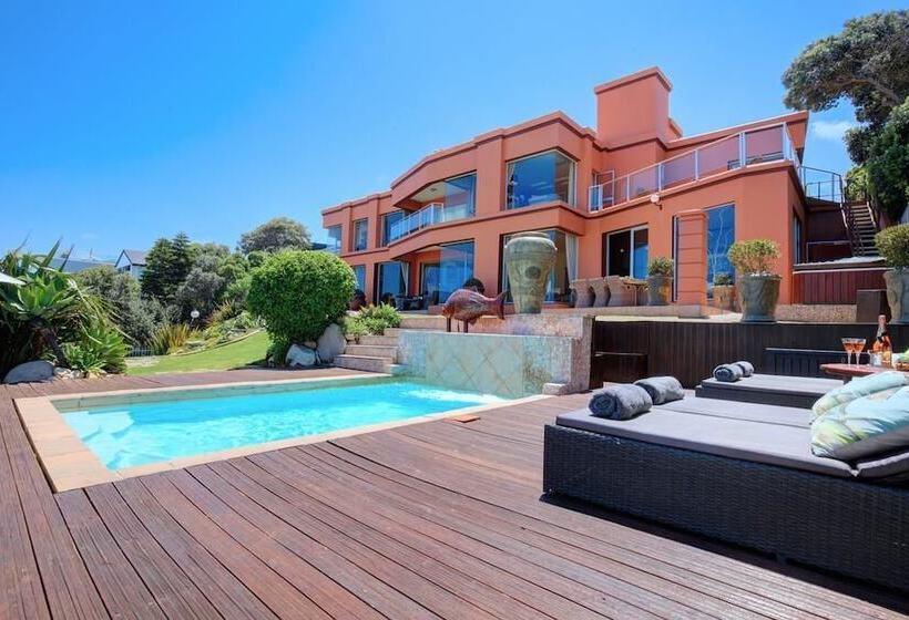 פנסיון Xanadu Guest Villa