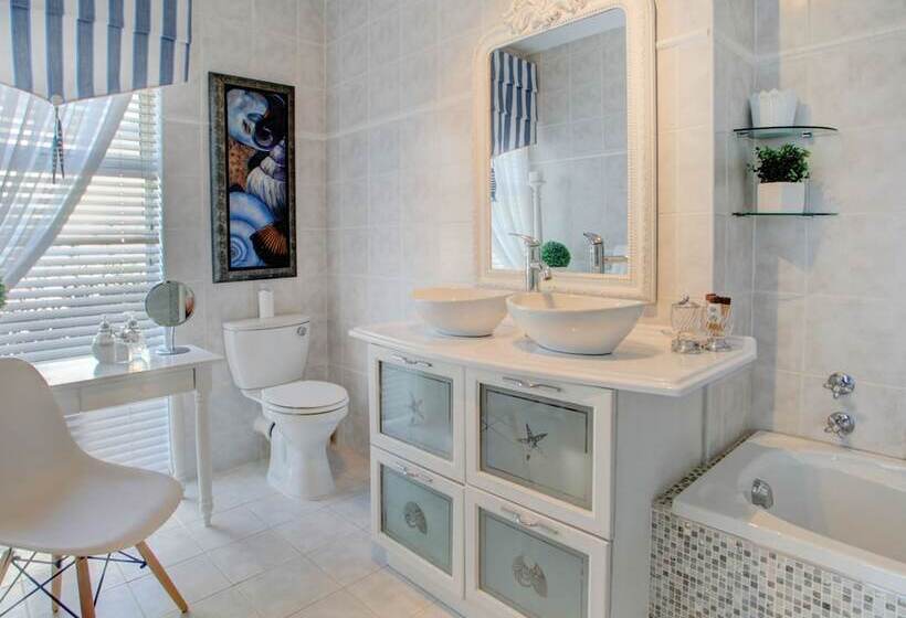 פנסיון Xanadu Guest Villa