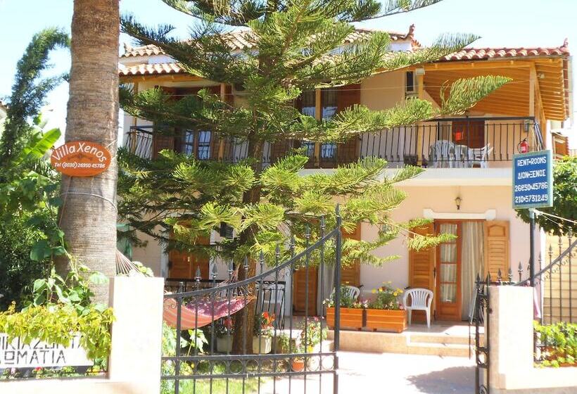 Villa Xenos Studios & Apartments