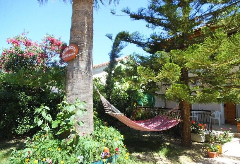 Villa Xenos Studios & Apartments