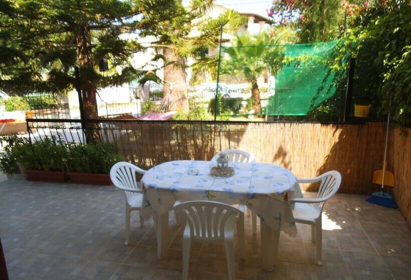 Villa Xenos Studios & Apartments