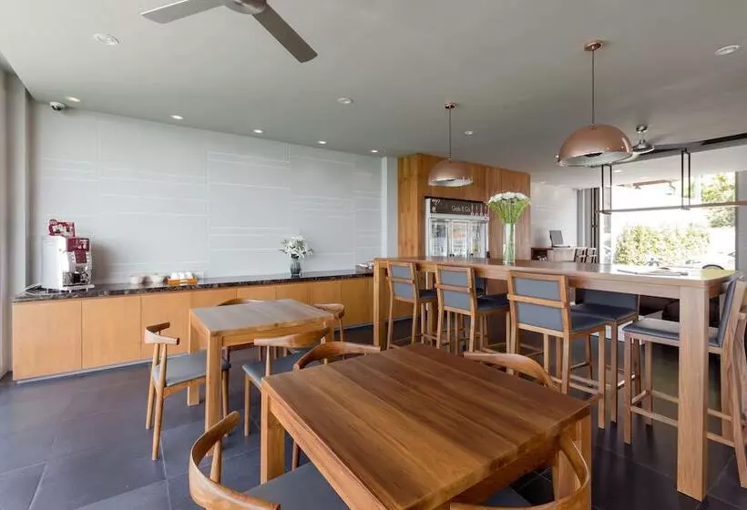 X10 Seaview Suites At Panwa Beach