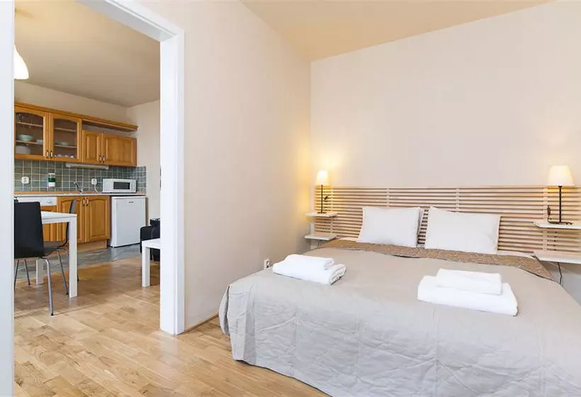 Picasso Apartments Prague