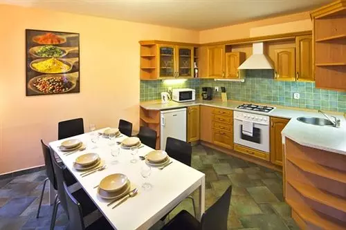 Picasso Apartments Prague