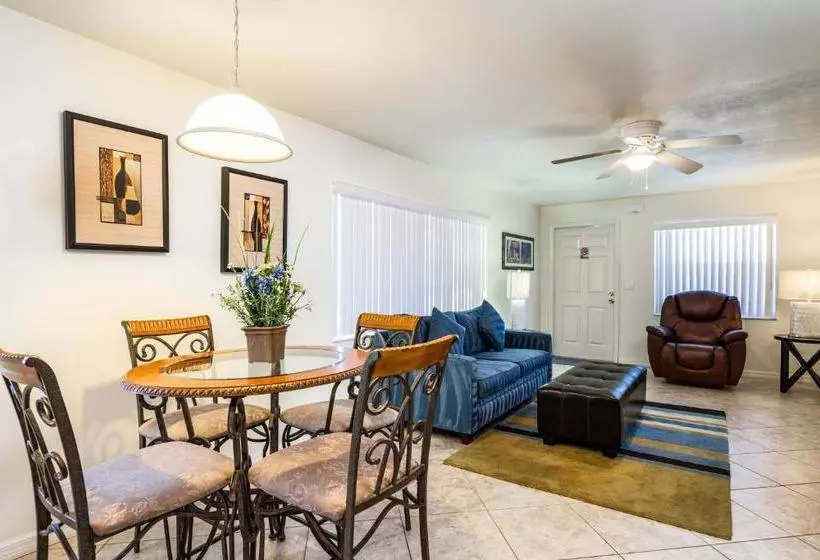 Gulf Breeze Condos