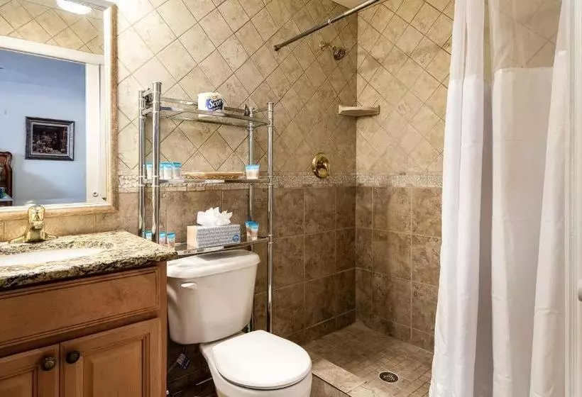 Gulf Breeze Condos