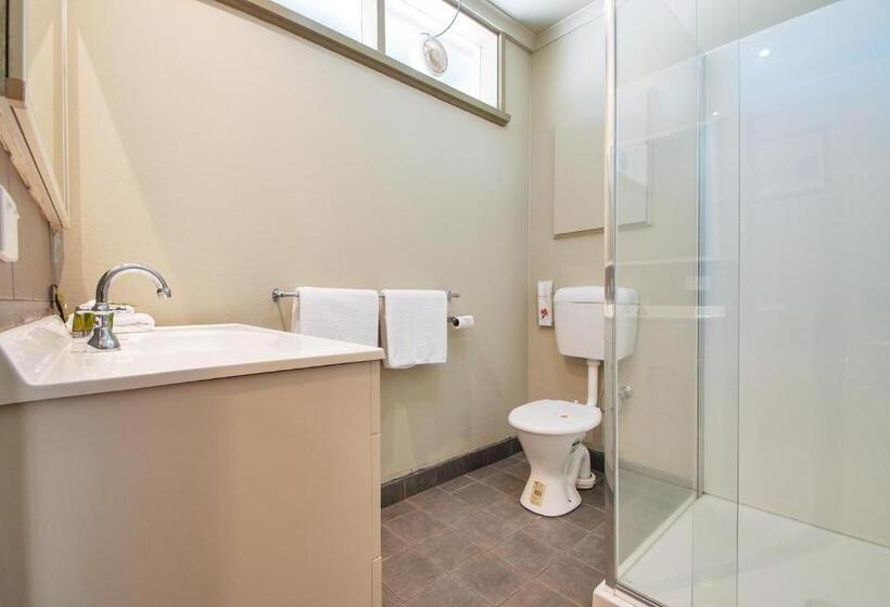 Hotelli Bright Motor Inn