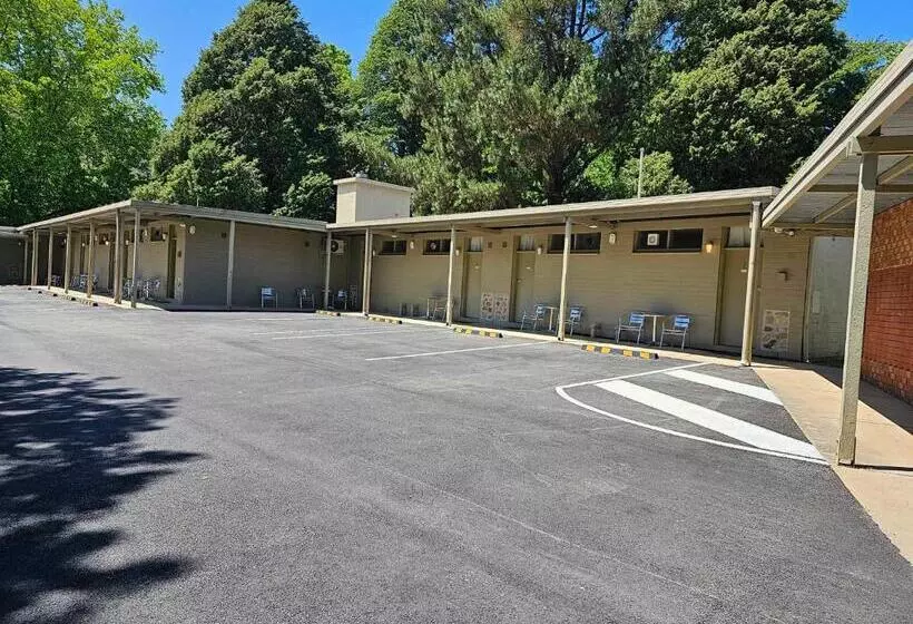 Hotel Bright Motor Inn