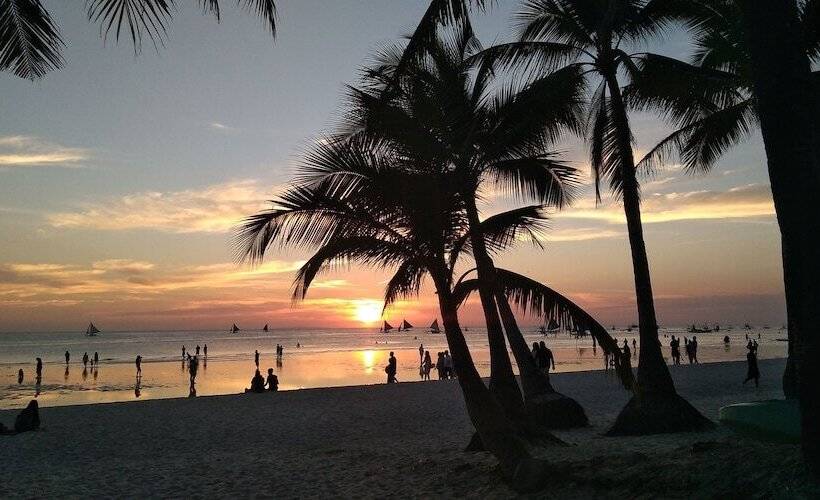 ホテル Mr Holidays