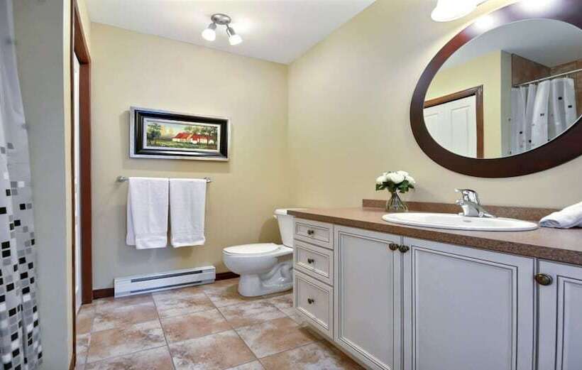 Oasis Tremblant Sunstar