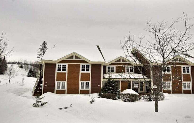 Oasis Tremblant Sunstar