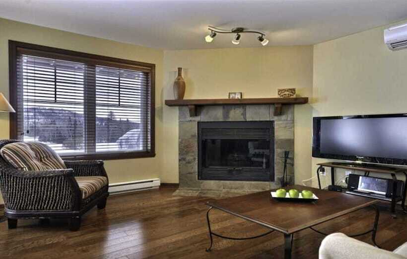 Oasis Tremblant Sunstar