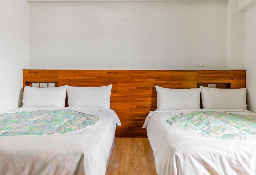 پانسیون Freehome B&b