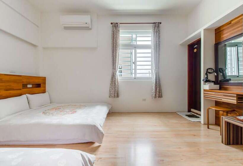 پانسیون Freehome B&b