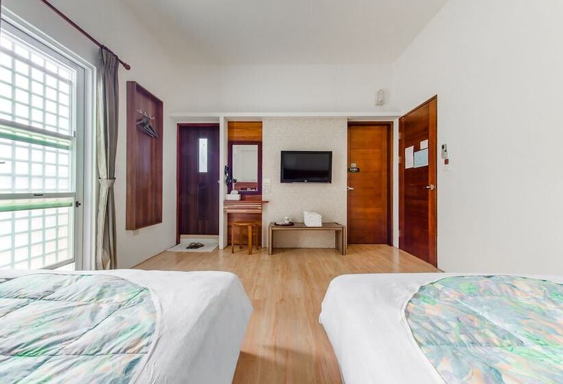 پانسیون Freehome B&b