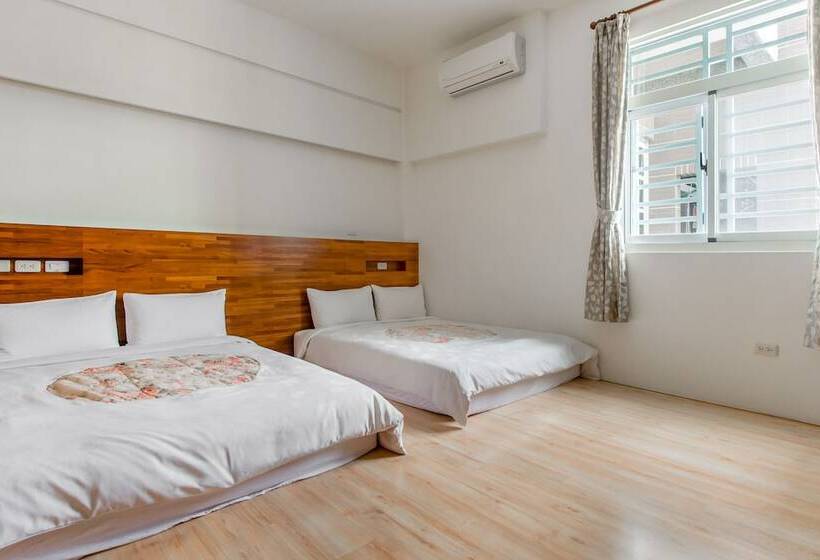 پانسیون Freehome B&b