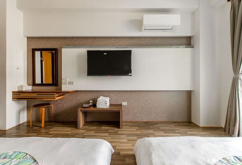 پانسیون Freehome B&b