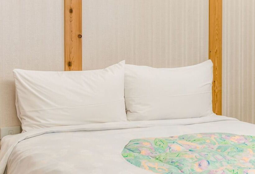 پانسیون Freehome B&b