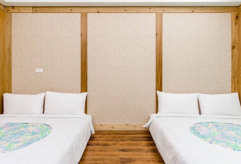 پانسیون Freehome B&b