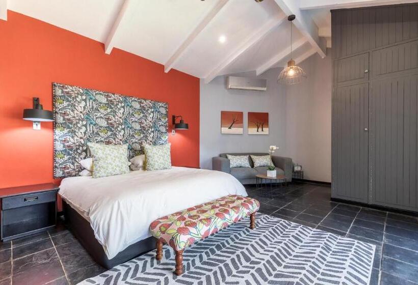 פנסיון La Roca Guest House