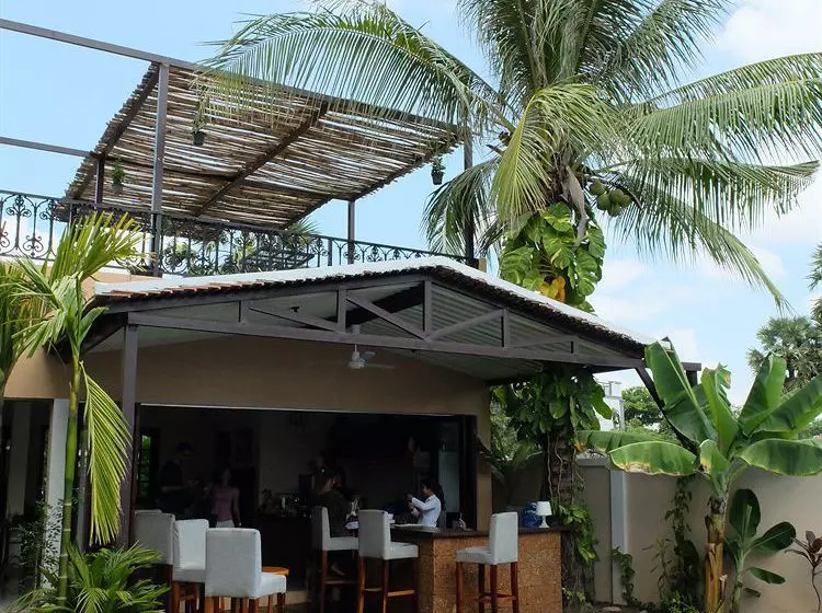 The Rose Apple Boutique Bed & Breakfast