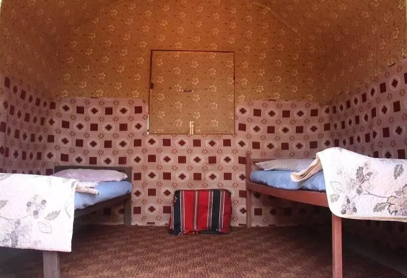 هتل Wadi Rum Caravan Camp