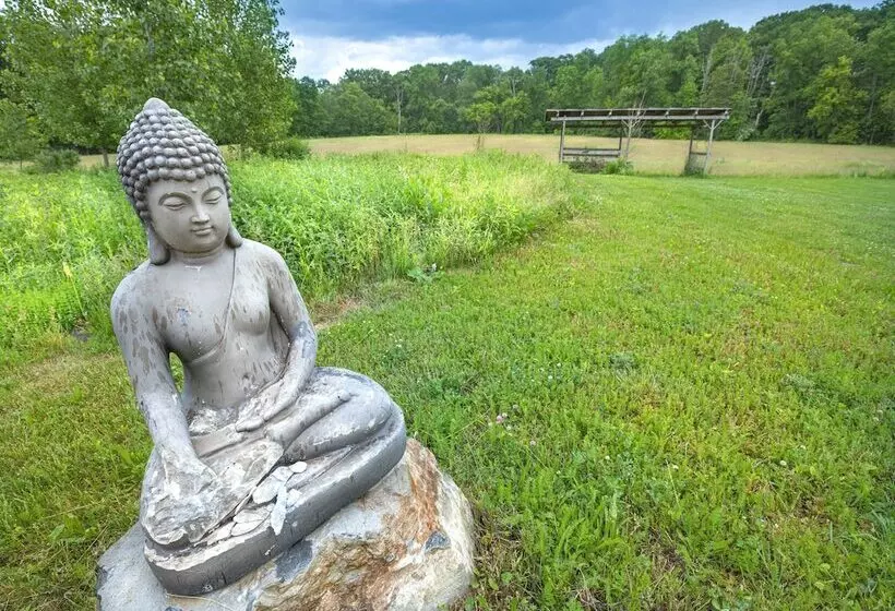 ベッドアンドブレックファースト 1735 Stone Farmhouse