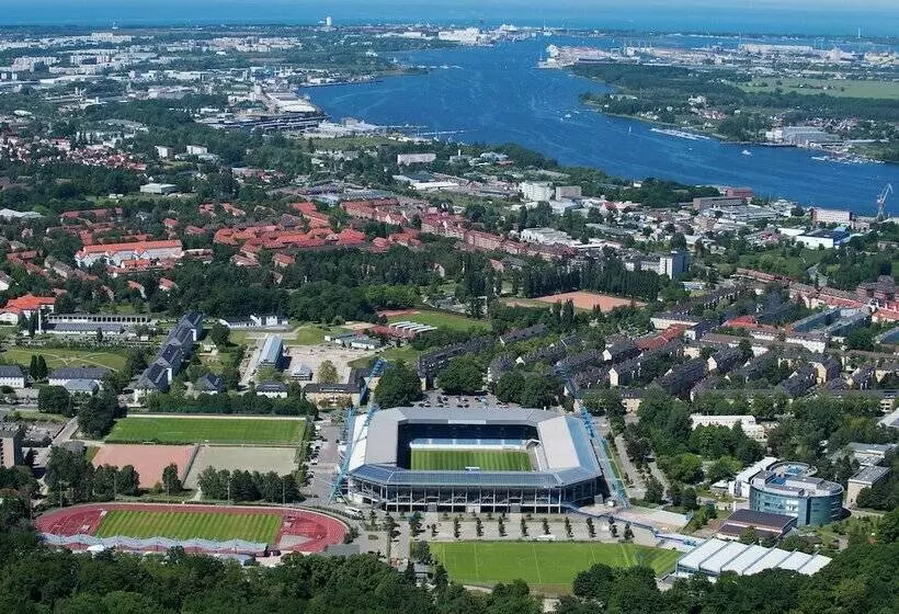 ベッドアンドブレックファースト Am Kai 334