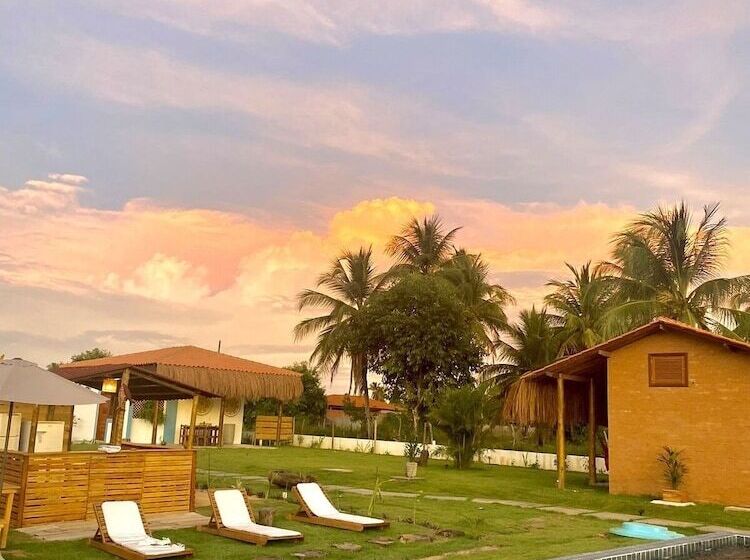 مسافرخانه Pousada Corália