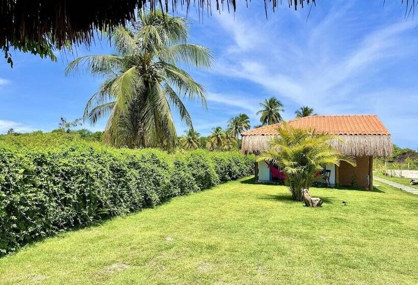 مسافرخانه Pousada Corália