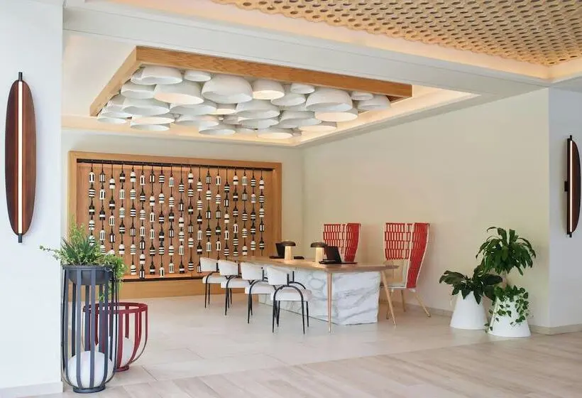 هتل Buoy Haus Beach Resort St. Thomas, Autograph Collection