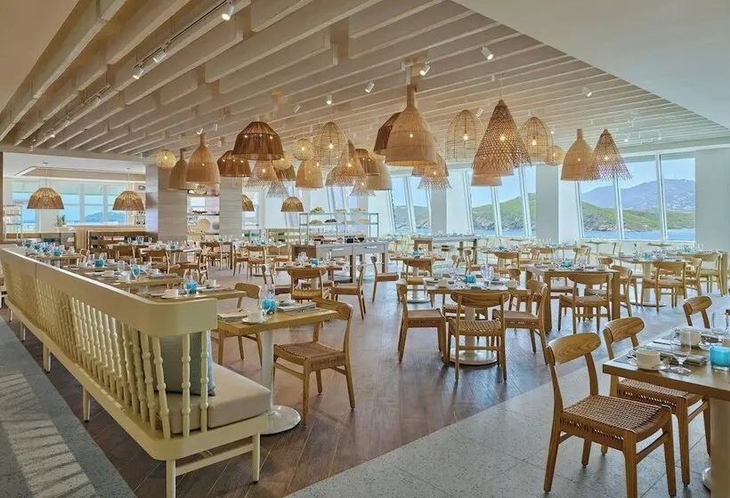 هتل Buoy Haus Beach Resort St. Thomas, Autograph Collection