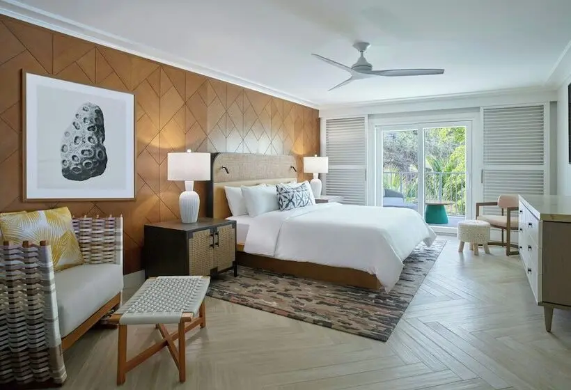 هتل Buoy Haus Beach Resort St. Thomas, Autograph Collection