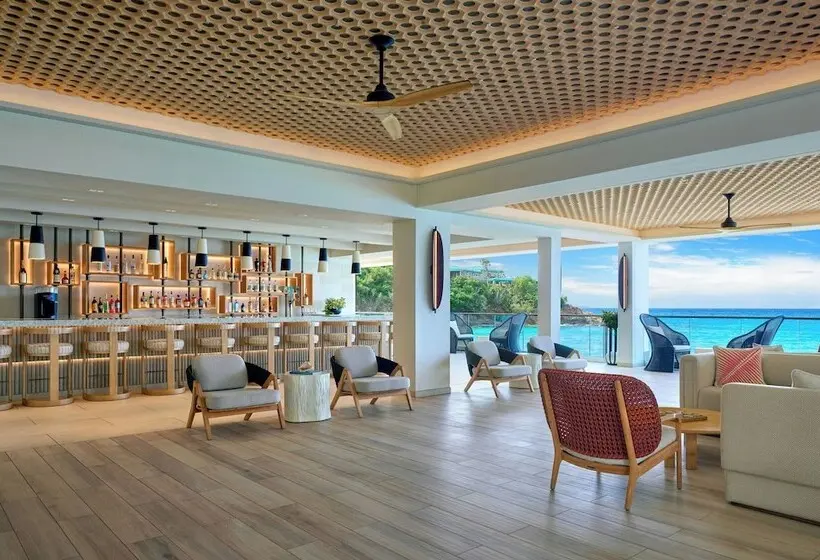 هتل Buoy Haus Beach Resort St. Thomas, Autograph Collection