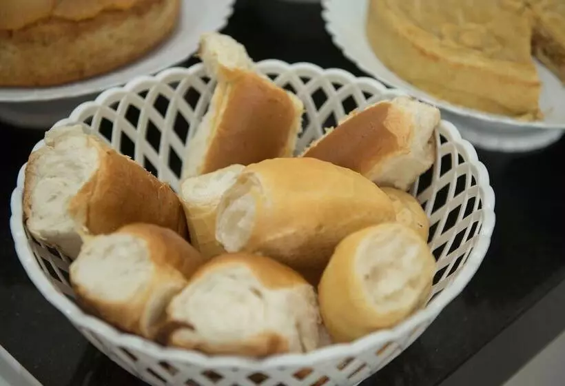 Hotelli Esmeralda Verde