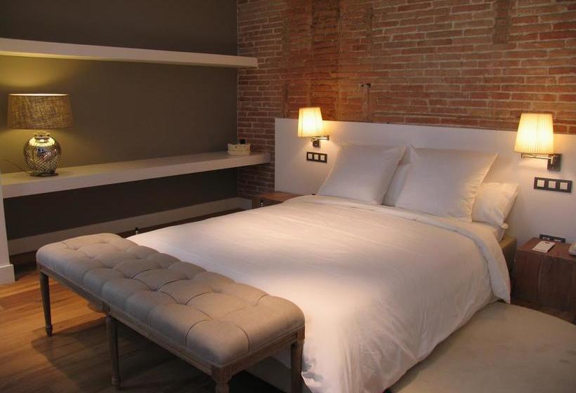 تختخواب و صبحانه The5rooms