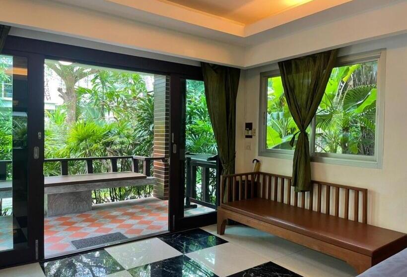 בית מלון כפרי Ac 2 Resort