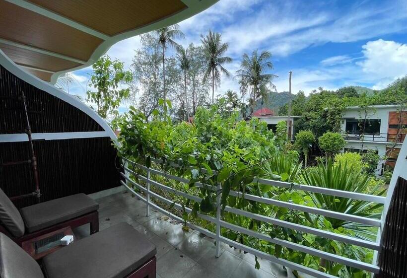 בית מלון כפרי Ac 2 Resort