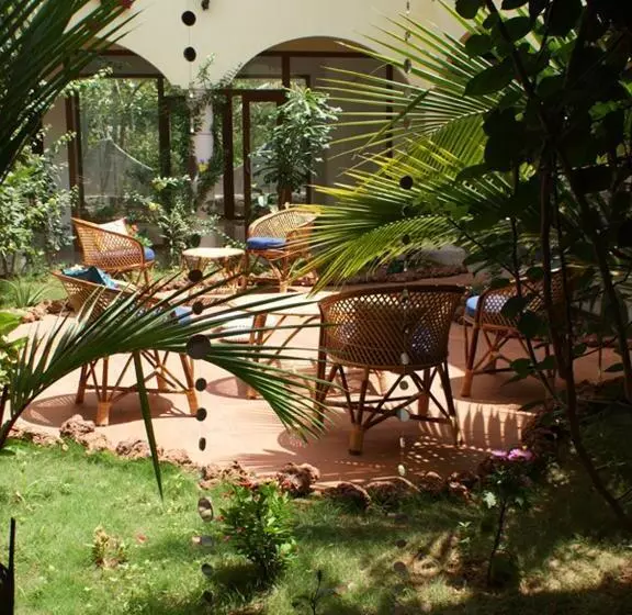 ホテル Ashiyana Cliff And Beach Resort