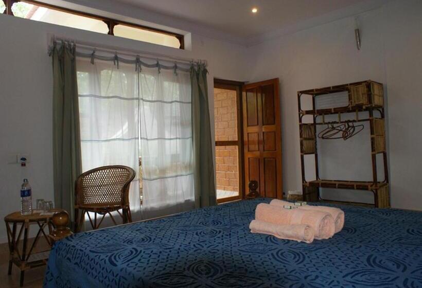 فندق Ashiyana Cliff And Beach Resort