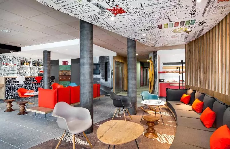 ホテル Ibis Clermontferrand Nord Riom