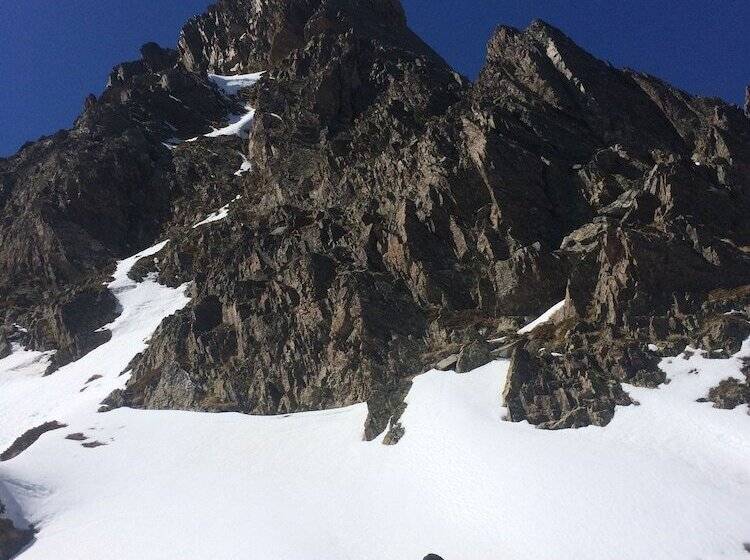 هتل Restaurant Les Edelweiss