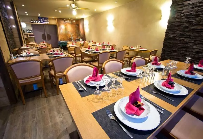 ホテル Restaurant Les Edelweiss