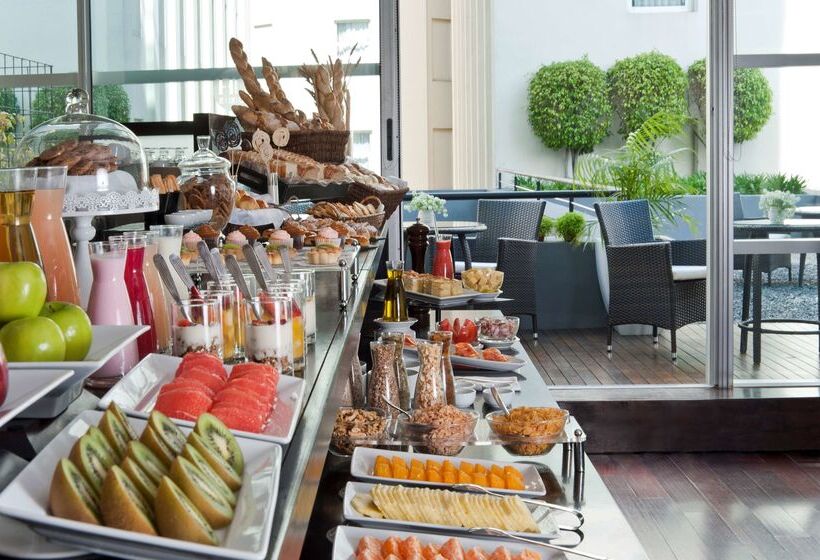 هتل NH Collection Buenos Aires Centro Historico